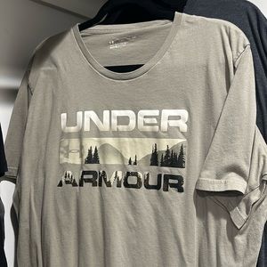 Under Armor T-Shirt